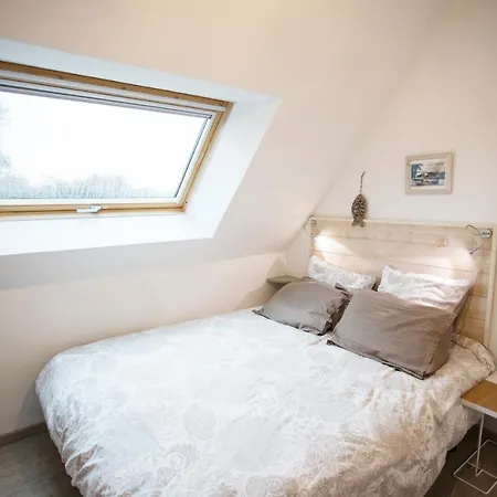 Semesterbostad La Maison Bleue *